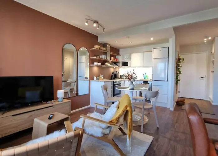 Modern And Stylish Assi * Хямеэнлинна